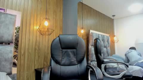 Owen Johnson online show from February 21, 11:55 am