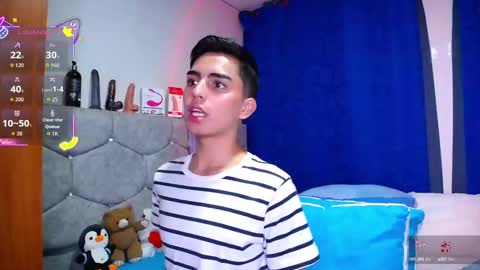 Snapshot of owenblue__ chatting on September 15, 10:33 pm Owen Independent model online show from September 15, 10:33 pm