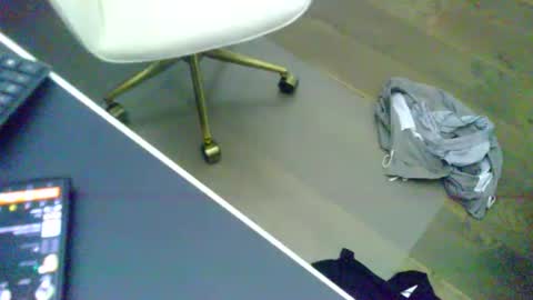 ozmaleinsgp online show from March 3, 2:41 am