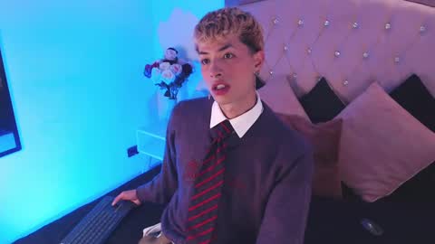 Dany Ozorio online show from September 28, 4:21 am