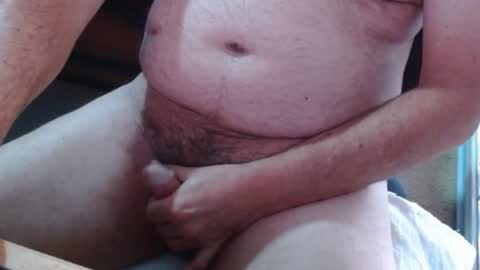 Snapshot of ozzieozzieoi chatting on January 16, 2:19 am HairyolOz online show from January 16, 2:19 am