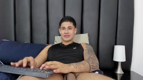 Javi    online show from March 17, 7:00 am