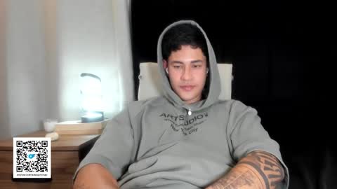 Javi    online show from October 21, 5:32 am