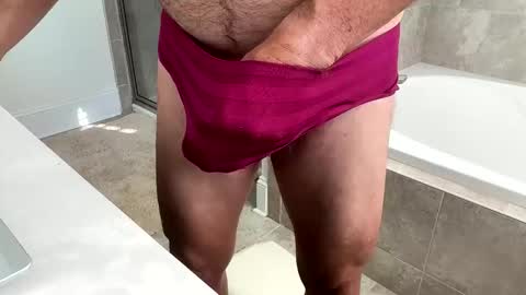 pantyman445 online show from February 28, 9:14 pm