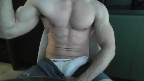 papi5850 online show from November 15, 9:22 am