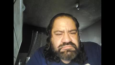 papi_2375 online show from November 18, 2:59 am