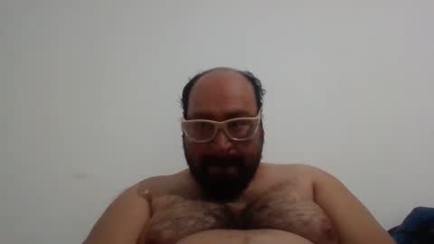 papi_adiel4 online show from January 14, 8:20 am