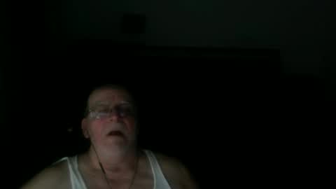 papilly online show from April 14, 8:25 am