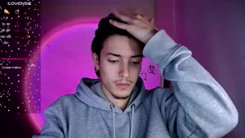 parker_222 online show from February 25, 5:08 am