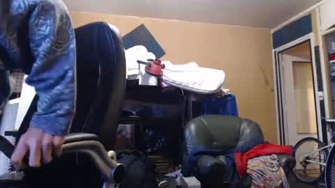 pascal88881 online show from November 2, 9:24 am