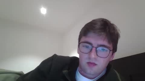 patat1996 online show from February 7, 5:18 pm