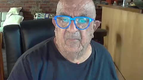 patvac online show from February 9, 10:54 pm