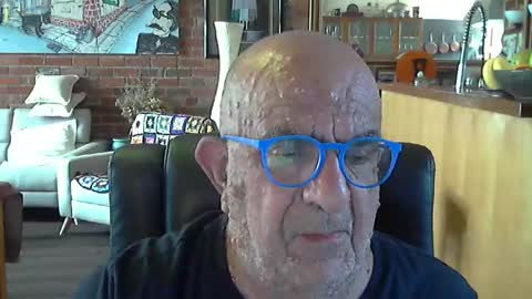 patvac online show from March 7, 11:37 pm