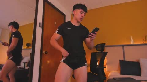 Paul online show from December 24, 1:28 pm