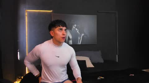 Paul online show from February 3, 1:08 pm