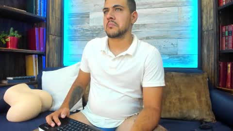 Snapshot of paul_rivera chatting on October 12, 1:54 am Paul Rivera online show from October 12, 1:54 am