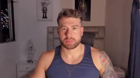 PAUL ROGER online show from December 15, 12:29 am