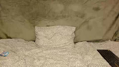 paulblack021 online show from November 14, 7:26 pm