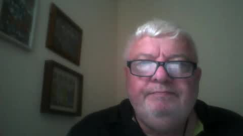 Snapshot of paulgn365 chatting on October 7, 8:29 am paulgn365 online show from October 7, 8:29 am