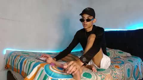 paulosex12 online show from October 16, 6:21 am