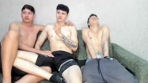 CAIN-19  ALLEN-18 RONALD-18 AUSTIN-18 MOD DANTE online show from January 19, 1:57 pm