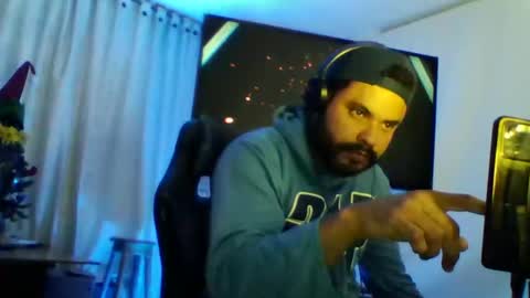 Carlos online show from January 16, 5:54 am