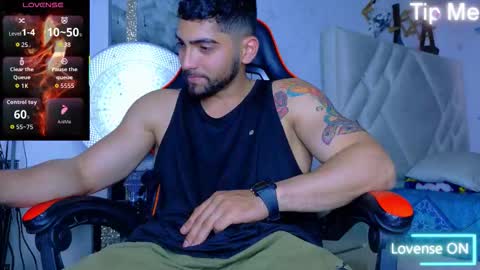 Jacob online show from December 4, 5:42 pm