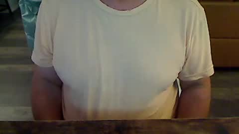 perfecto1957 online show from December 22, 5:21 pm