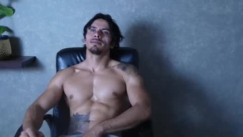 andres    online show from April 29, 8:26 pm