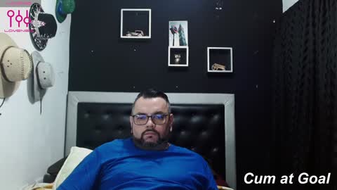 Carlos online show from December 7, 2:31 am