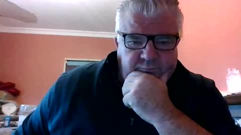 pete112991 online show from December 1, 12:08 pm