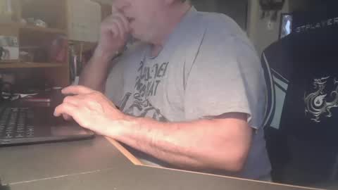 peterinohio57 online show from January 11, 1:32 pm