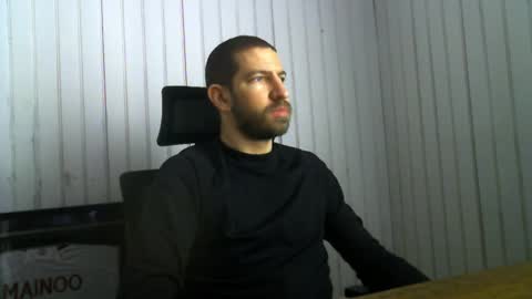 Paco online show from February 6, 1:54 pm