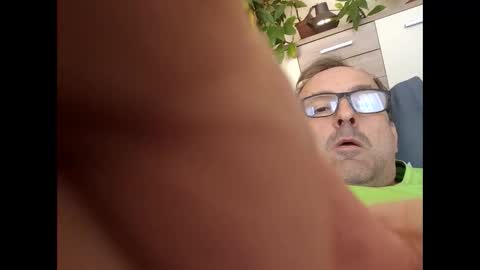 petr662 online show from April 29, 8:08 am