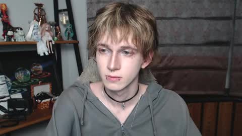 soren online show from April 19, 6:21 pm