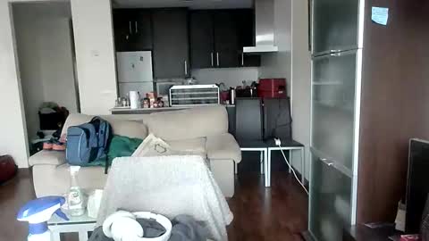 Alex  online show from March 3, 5:09 pm