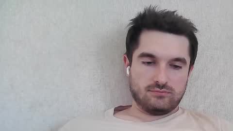 PhilipBorison online show from April 5, 2:02 pm