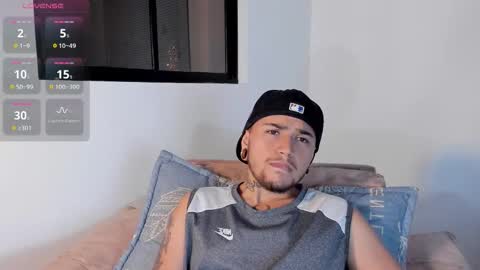 phil online show from December 3, 11:44 pm