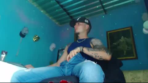 phlilloyhighclouds online show from January 3, 9:26 pm