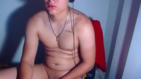 AdnierGnz online show from January 8, 12:47 pm