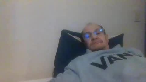 pichoun71 online show from January 25, 8:10 am