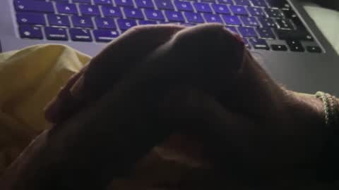 pier749802 online show from October 12, 10:37 pm