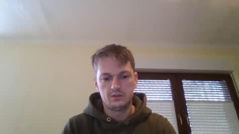 piercingsxxx online show from December 7, 9:28 am