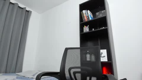 Pierre online show from January 18, 12:28 am