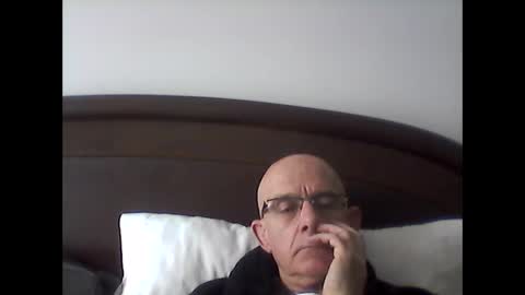 pikuz47 online show from January 12, 1:48 pm