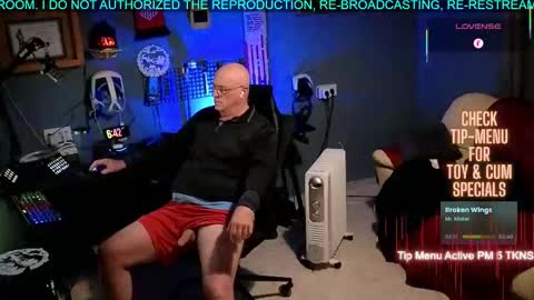 Dave online show from November 25, 5:42 am