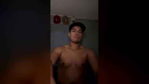 pimpin2ez online show from December 21, 9:39 am