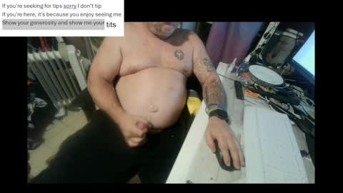 pini_z online show from March 11, 7:58 pm