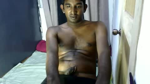 rayvienn online show from March 23, 1:50 pm