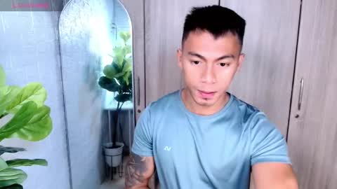 ethan online show from April 18, 2:07 pm